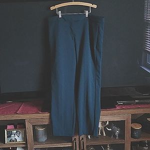 DKNY size 14  green pants